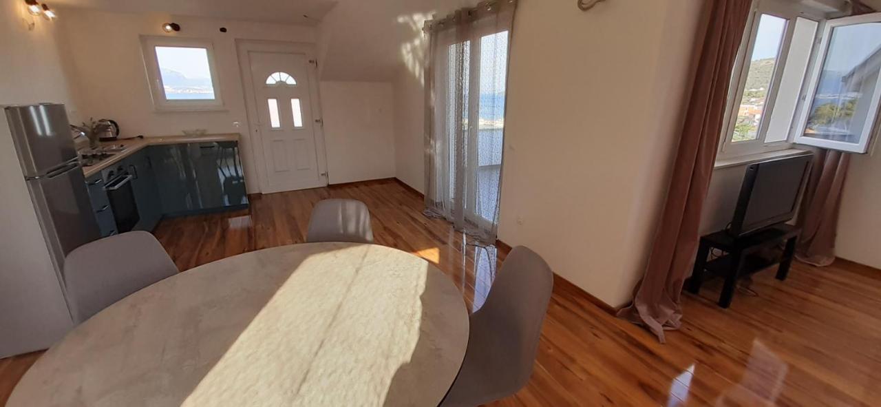 Apartmani Rita Slatine Luaran gambar