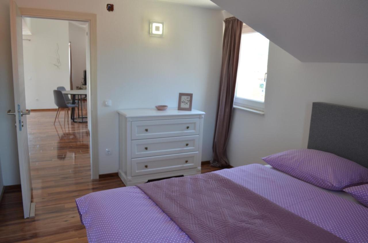 Apartmani Rita Slatine Luaran gambar