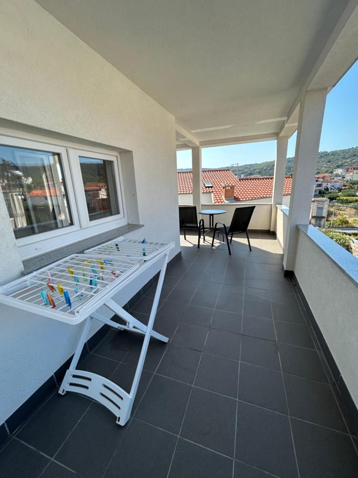 Apartmani Rita Slatine Luaran gambar